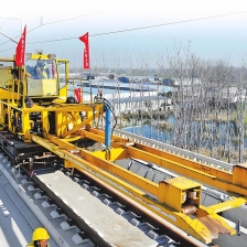 WZ500-TY-type non-ballasted track long rail track laying machine
